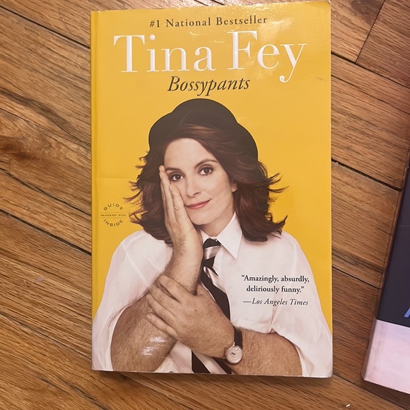 book bundle - Picture 2 of 4